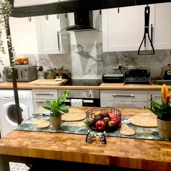 Cozy and modern flat in the heart of Hawick, hotel in Hawick