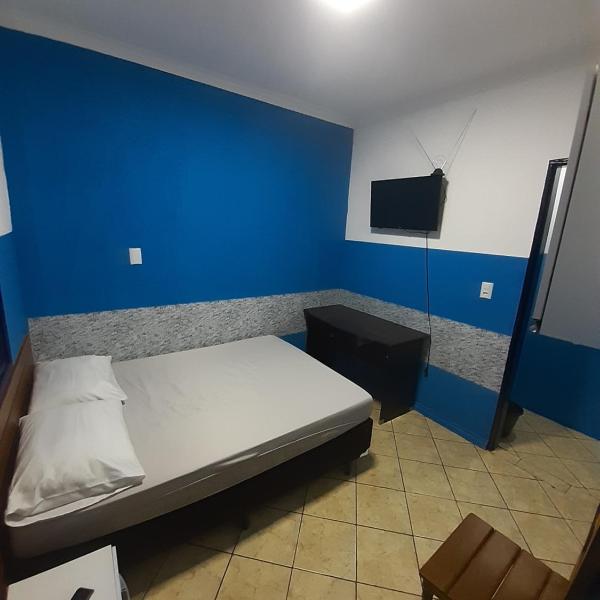 Portaria e circulação de hóspedes só até 23 horas - Reabre às 5 horas - Pousada Bem-te-vi Tompell - Foto 2