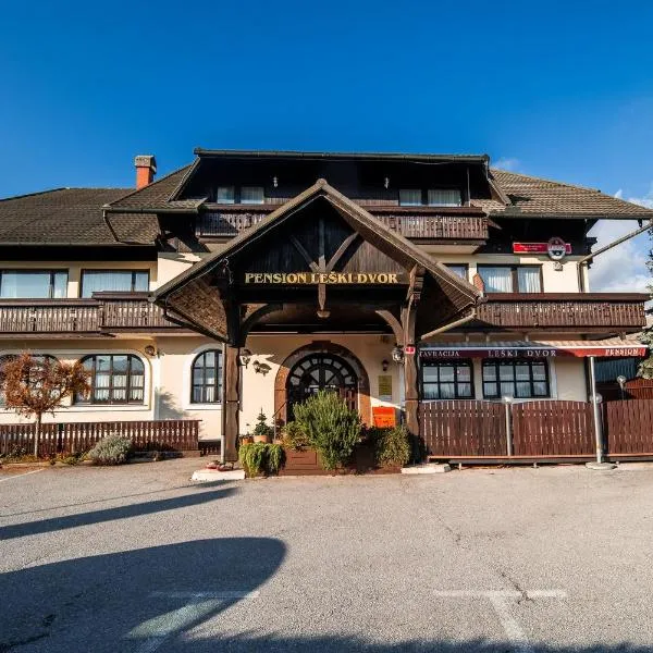 Guesthouse Leski Dvor, hotel v destinaci Lesce