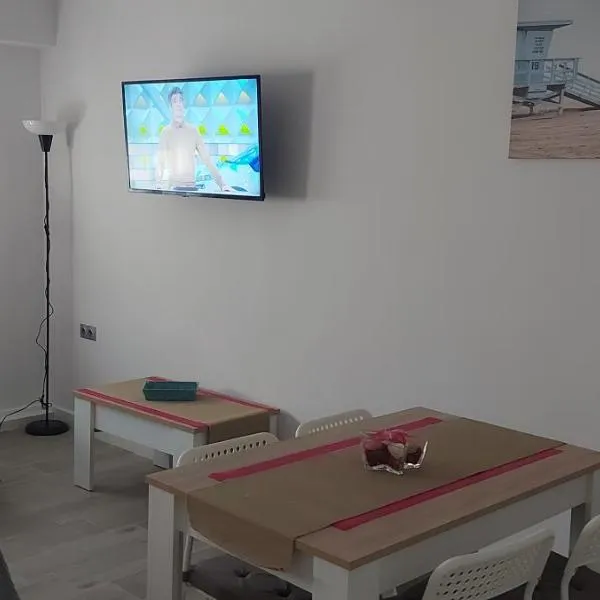 Apartamento SUERTE con vistas a la playa San Antonio de Cullera, hotel v destinácii Cullera