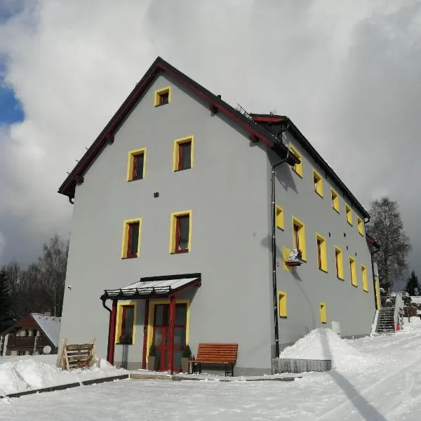 Apartmany Troll, hotel u gradu Stříbrná