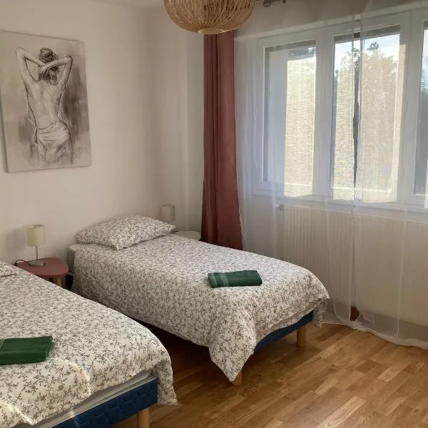 Gîte partagé, hotel in Tresserve