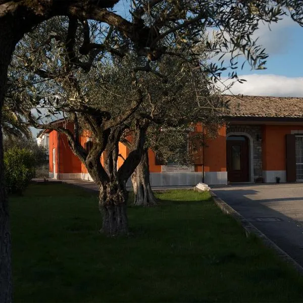 Al Chiaro di Luna, hotel in Paternopoli