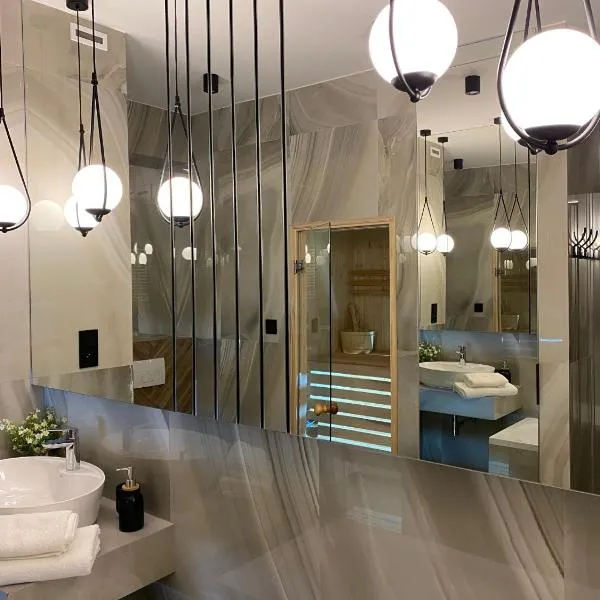 Family & Business Sauna Apartments No 7 Leśny nad Zalewem Cedzyna Unikat - 3 Bedroom with Private Sauna, Bath with Hydromassage, Terrace, Garage, Catering Options, hotel a Kielce