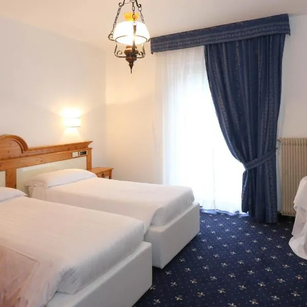 Olympic Turismo Antico Borgo Hotel, hotel a Spiazzo