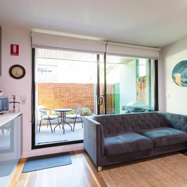Experience Port Melbourne, hotel in Melbourne