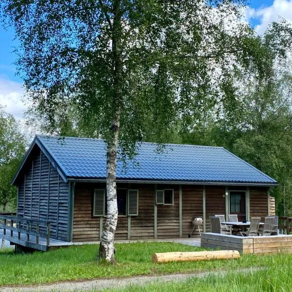Chalet de charme, le "Caribou Lodge", Eifel belge, hotel in Bullange