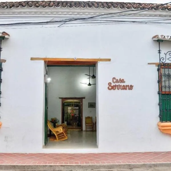 Casa Serrano - Calle Real 5, hotel v destinaci Mompós