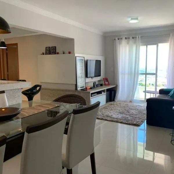 Sunset apartamento centro Ponta grossa com garagem, khách sạn ở Ponta Grossa