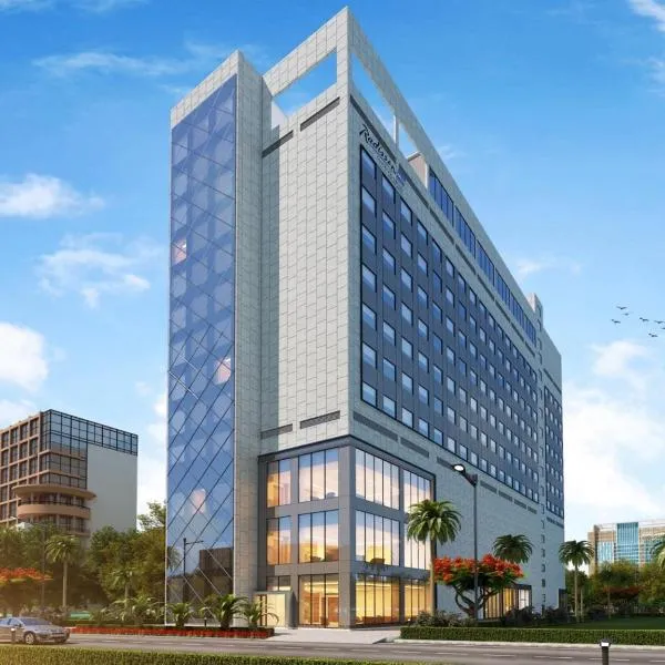 Radisson Blu Towers Kaushambi Delhi NCR, hotel v destinácii Ghaziabad
