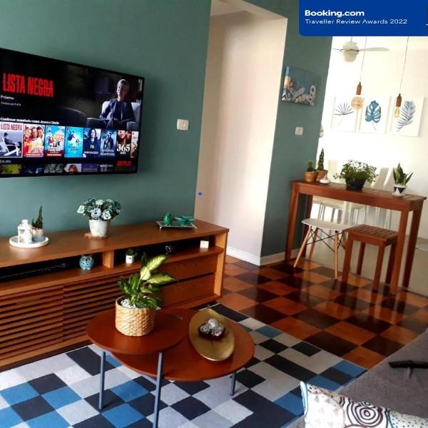 APTO CANTO DO FORTE check-in à partir das 10h ,e check- out até as 15h- 02 Quadras da praia- Estacionamento-WI-FI e Netflix
