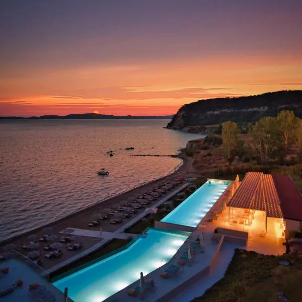 Mount Athos Resort, ξενοδοχείο στην Ιερισσό