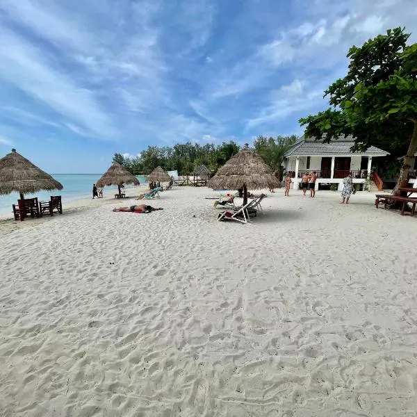 Viesnīca Nice Sea Resort pilsētā Sritanu