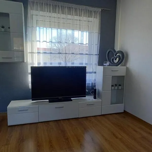 BE-LE-VALÓ APARTMAN, hotel di Szécsény
