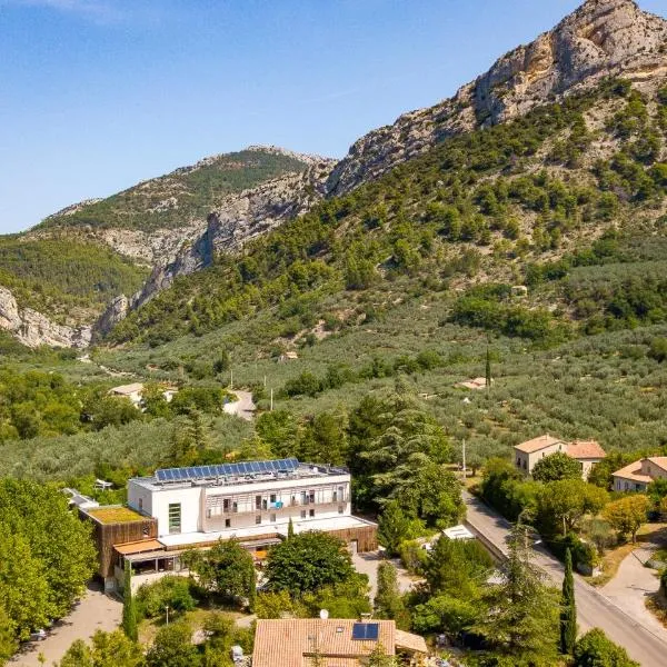 LA FONTAINE D'ANNIBAL, Hotel in Buis-les-Baronnies