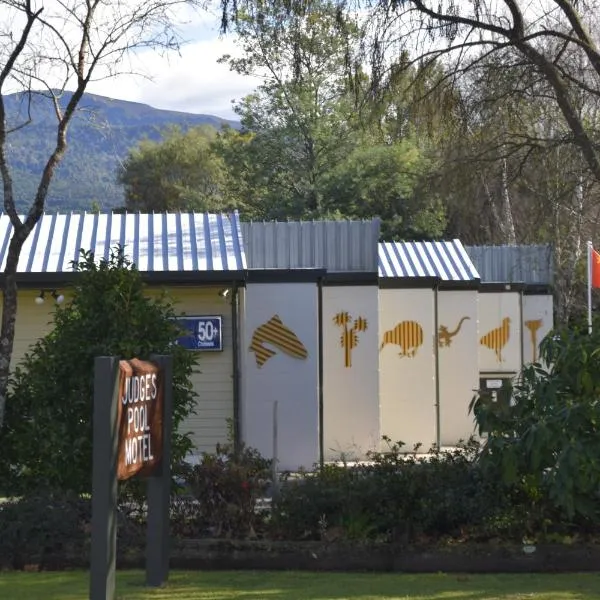 Judges Pool Motel Turangi, hotel em Turangi