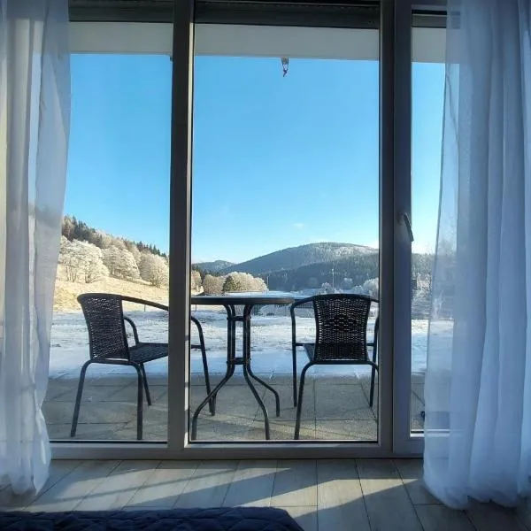 Apartament Pod Wyciągiem - Czarna Góra Resort & SPA, hotel Siennában