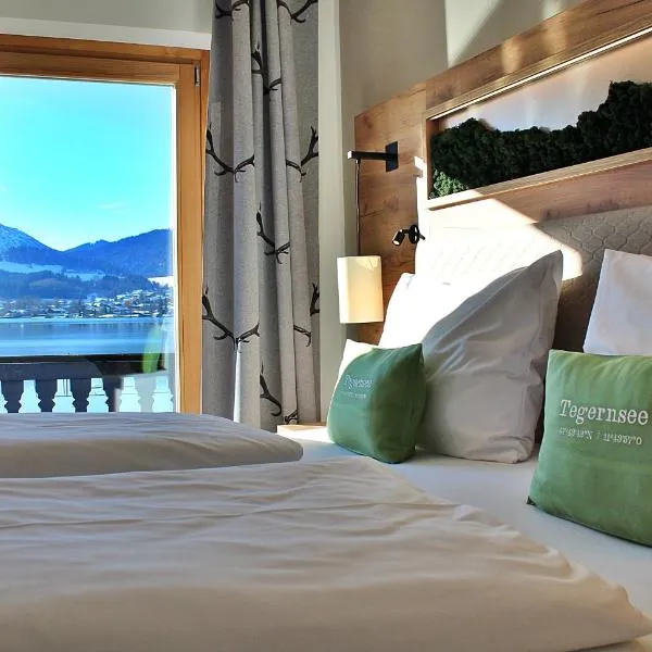 Seehotel zur Post、テガーンゼーのホテル