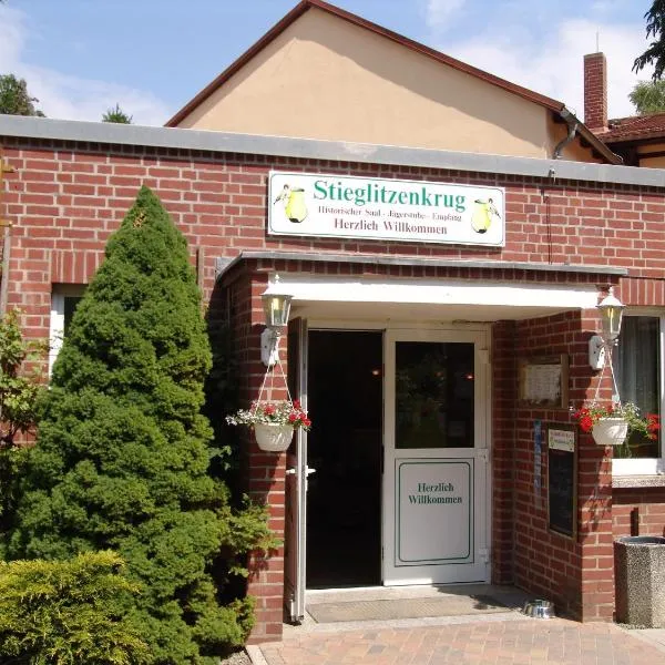 Waldhotel & Restaurant Stieglitzenkrug, hotel v destinaci Feldberg