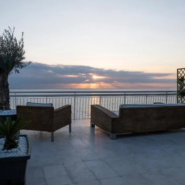 THOMAS SEA VIEW, hotell sihtkohas Torre del Greco