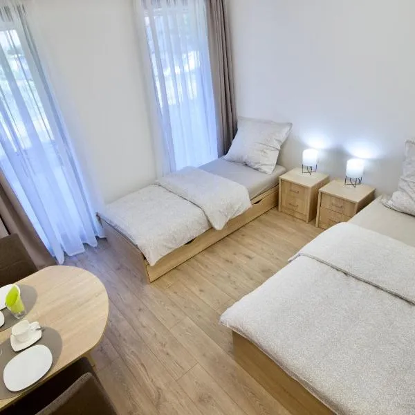 Sport Centrum Apartman – hotel w mieście Pápa