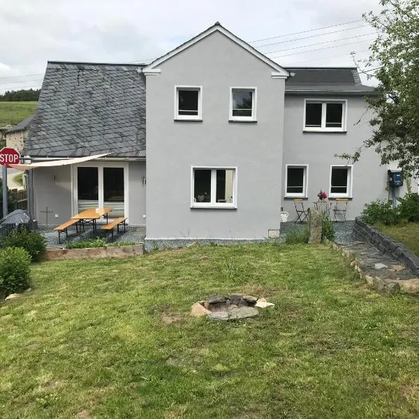 Pension Schneidenbach, hotel v destinaci Reichenbach im Vogtland