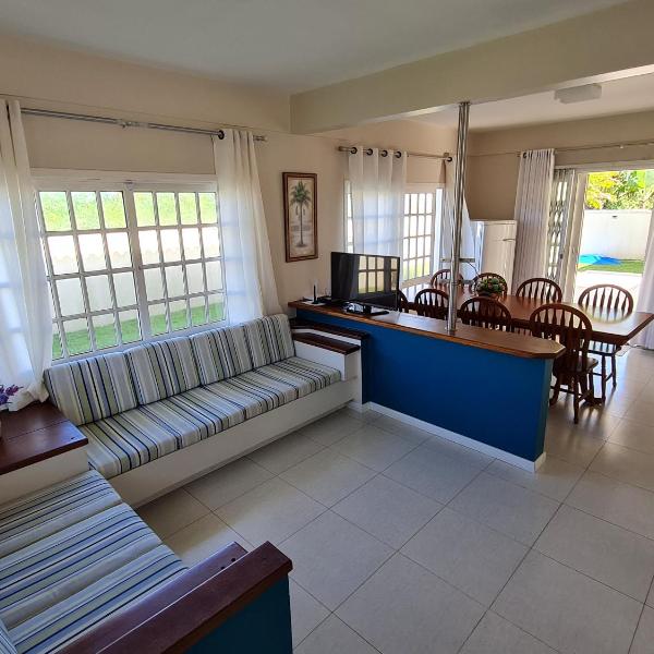 Ampla casa com 5 quartos e vista para o mar - Foto 4