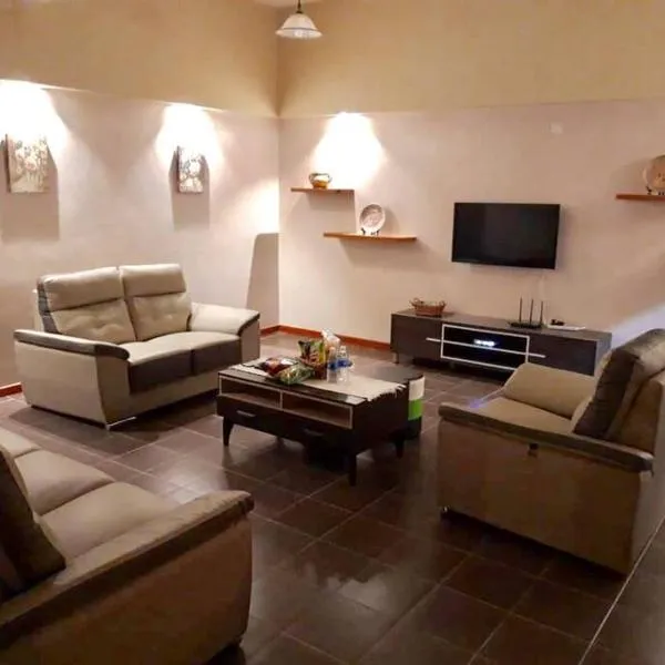 4-6人家庭 Cozy Home @ Kutoba Square, hotel v destinaci Tawau