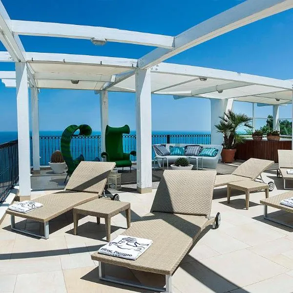 Hotel Posillipo, hotel v destinaci Gabicce Mare