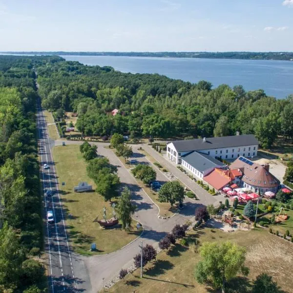 Gościniec pod Żaglami, hôtel à Wielgie