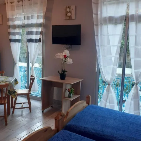 christiane cere – hotel w mieście Amélie-les-Bains-Palalda