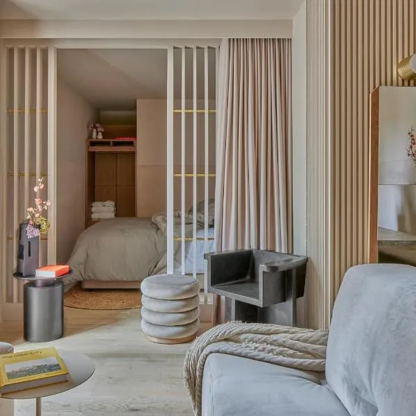 Buckle Street Studios by Locke, Aldgate, hotel in London