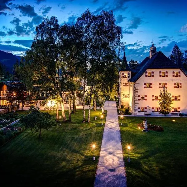 Schloss Prielau Hotel & Restaurants, хотел в Цел ам Зее