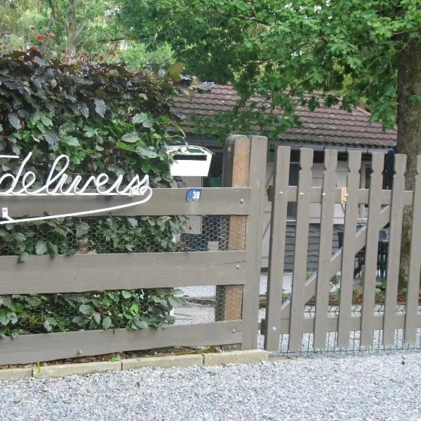 DURBUY Kleine familiechalet EDELWEISS 4 à 5 pers, hotel v destinaci Durbuy