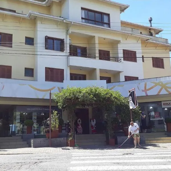 Condomínio Familiar - Aptos Novos e Completos, hotel di Nova Petrópolis