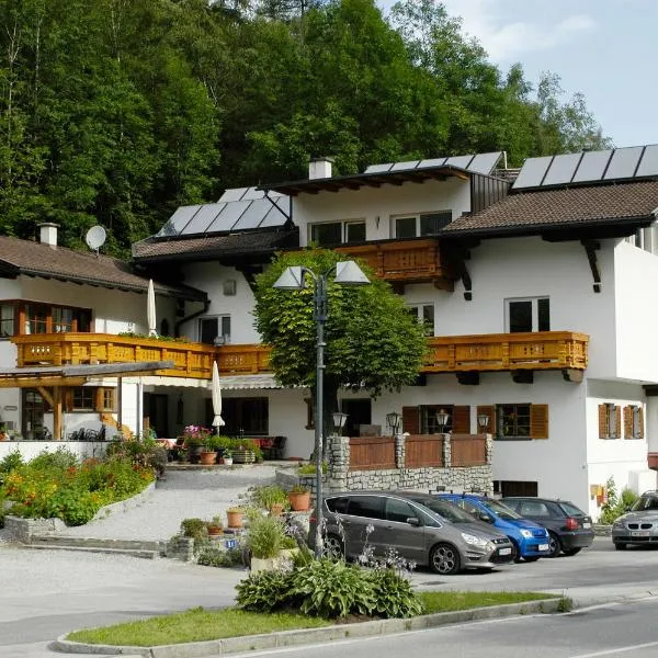 Haus Acherkogel, hotel v destinaci Tumpen