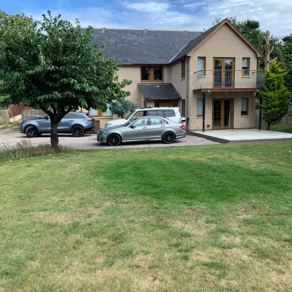 Tanglewood Lodge, hotel v destinaci Lossiemouth