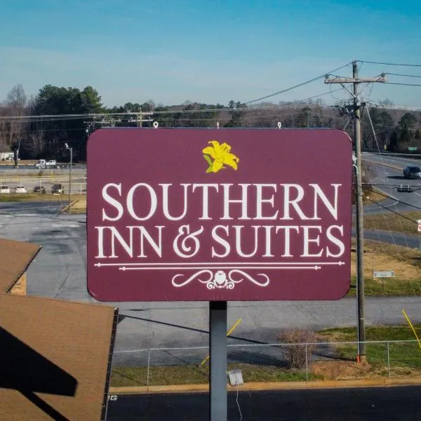 Southern Inn and Suites، فندق في Lynwood