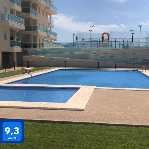 Apartamento en Piles Playa, hotel en Piles