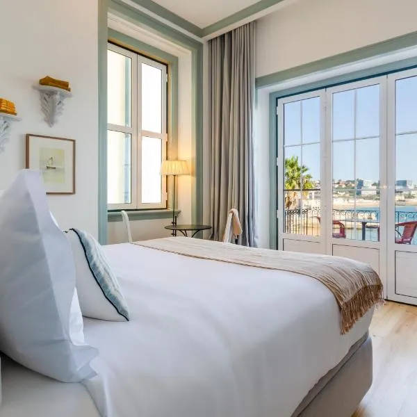 Westlight Cascais Chalet - Adults Only, отель в Кашкайше