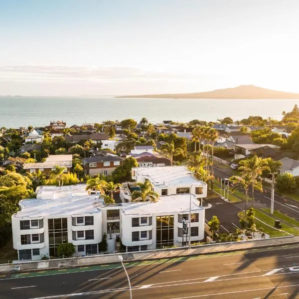 Carnmore Hotel Takapuna, hotel en Greenhithe