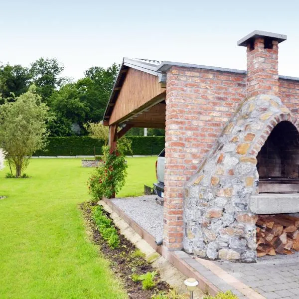 Gîte Le petit coin de paradis Sautin, hotel i Montbliart