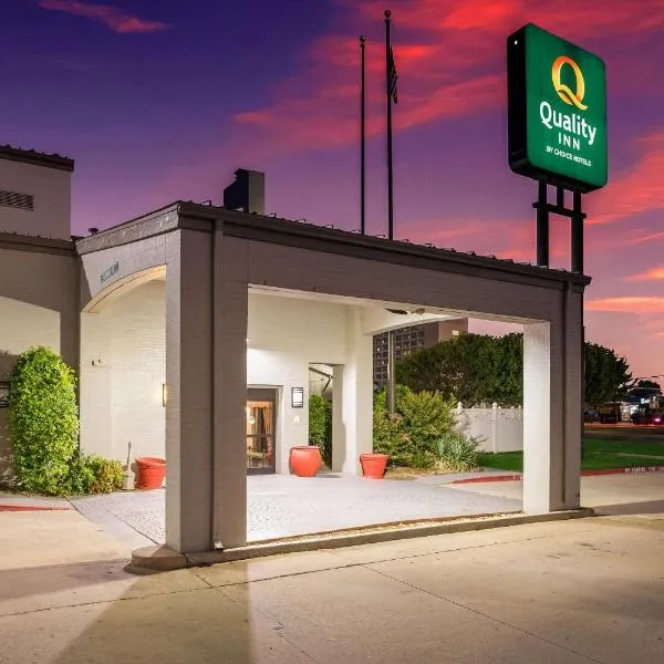 Quality Inn Tulsa Central, hotell Tulsas