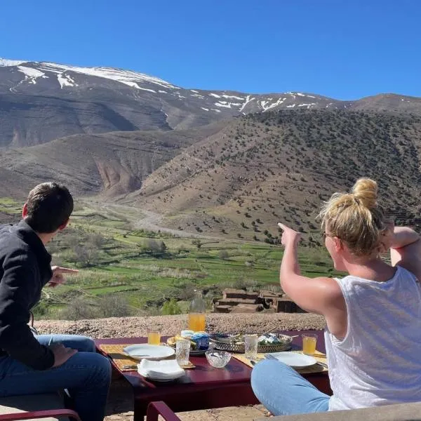 Touda Ecolodge Atlas Mountains, hotel en Idoukaln