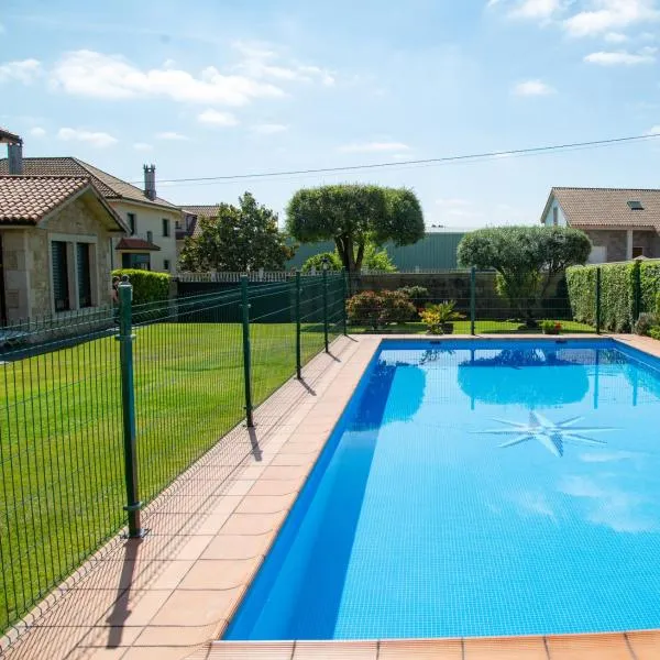 A Lúa do Camiño – hotel w mieście Melide