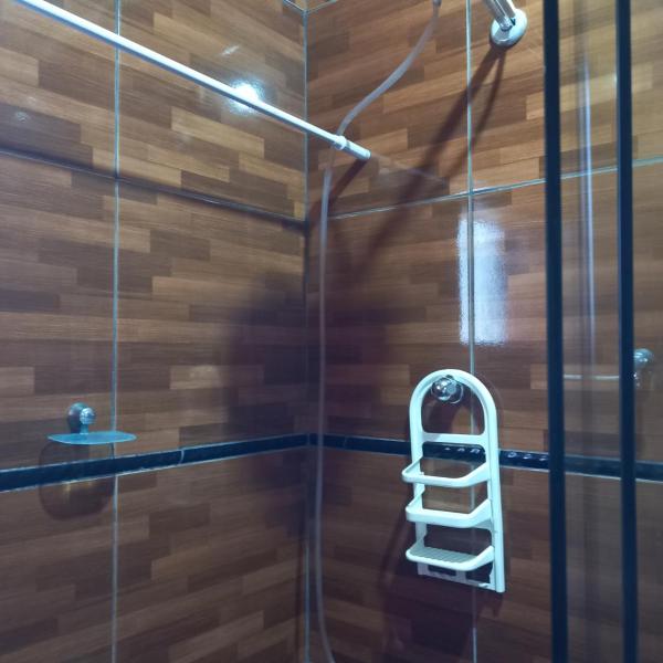 Nilda Casas e Quartos para Aluguel - Foto 3