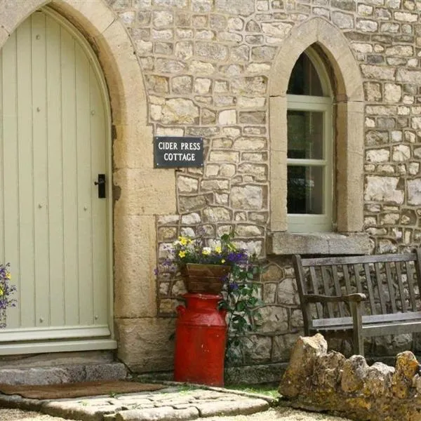 Cider Press Cottage, hotel en Priston