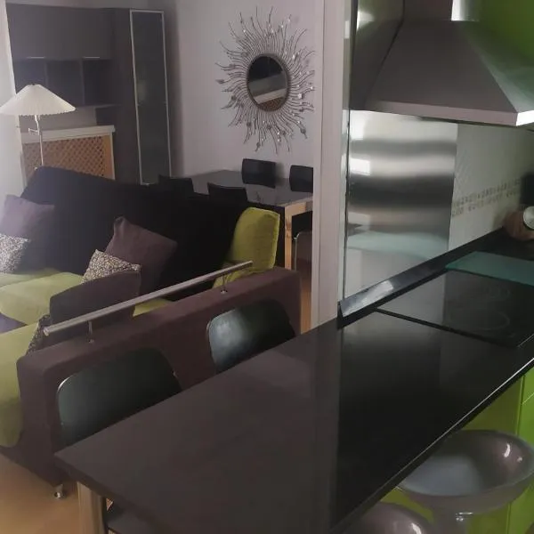 Home St Nicolas Home VUT42/000161, hotel v destinaci Soria