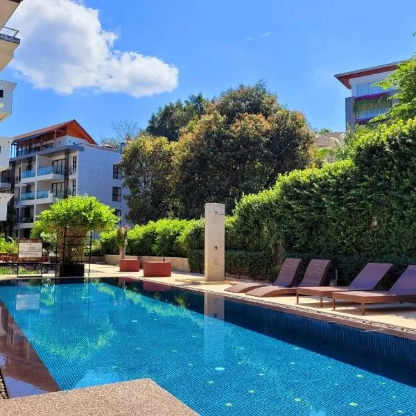 Surintra Boutique Resort, hotel v destinaci Surin pláž