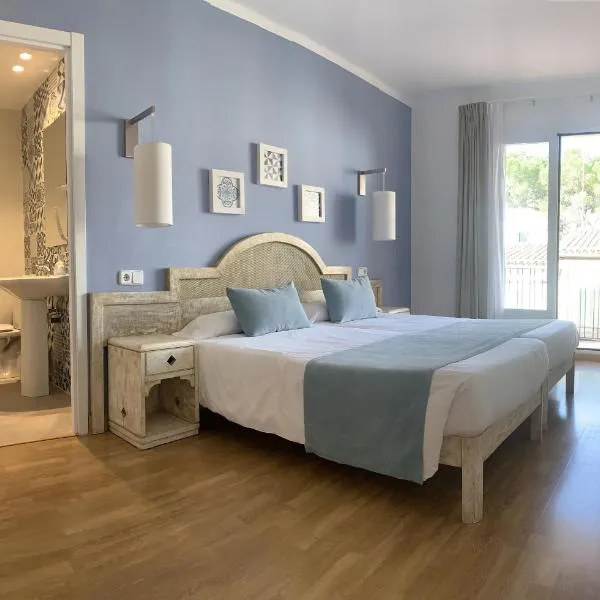Hostal HPC Porto Colom, hotel v destinaci Portocolom